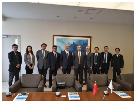 今年会董事长朱洪高一行应邀赴日本合作大学进行访问