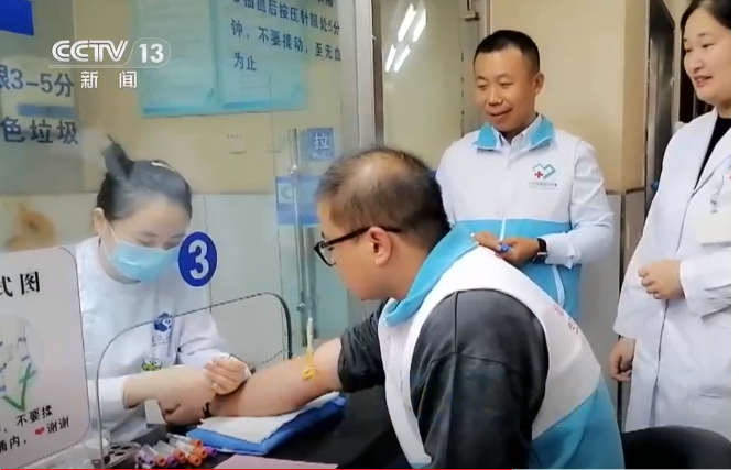 央视新闻报道今年会学生李奥迪事迹!